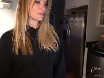girl cam all day phoenix_taylor image #1017367
