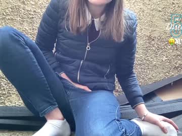 girl cam all day eatmypie69 image #1414527