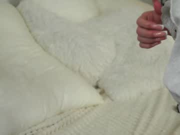 girl cam all day oxonmymind image #8834344