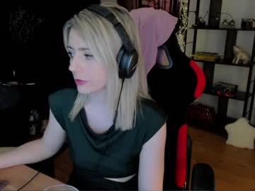 girl cam all day kimilee22 image #4635374