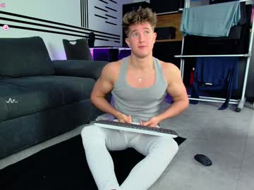 man cam all day christianlevine_ image #8373845