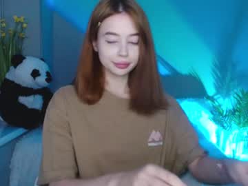 girl cam all day liitle_flower image #2108132