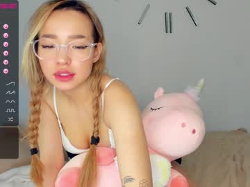 girl cam all day miolimm image #1672096