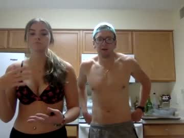 couple cam all day collegeswingers image #2439404