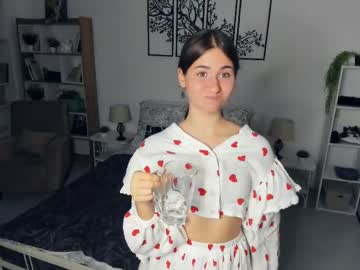 girl cam all day _temptat1on_ image #8047604