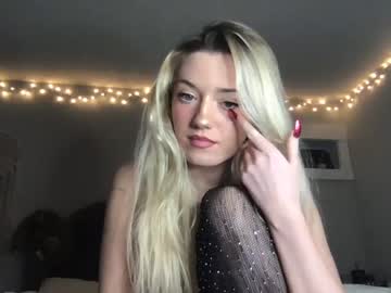 girl cam all day nicholexoxo23 image #4008164