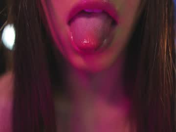 girl cam all day lucie_beltran image #5862878