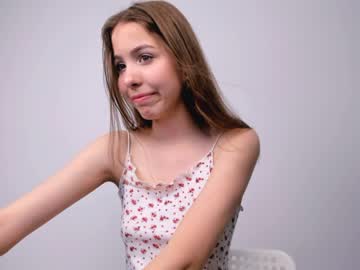 girl cam all day wanda_robinson image #2292624