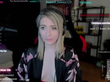 girl cam all day kimilee22 image #4391543