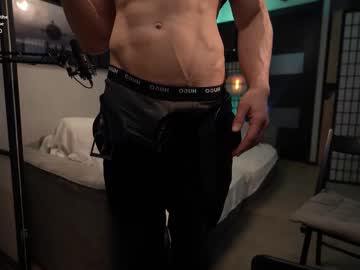 man cam all day muscularfriend image #9261500