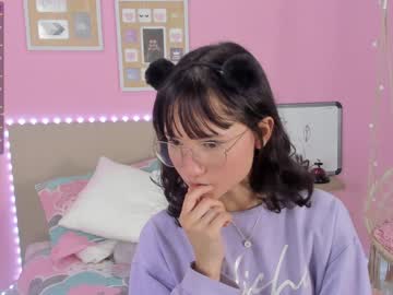 girl cam all day little_effy18 image #2214651