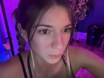 girl cam all day oliviahansleyy image #8714211
