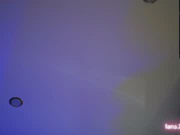 girl cam all day plump_bums image #3365674