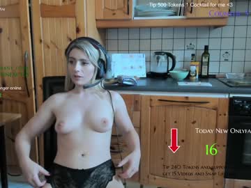 girl cam all day kimilee22 image #1824662