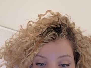 girl cam all day theislandgirl image #9113171