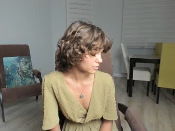girl cam all day lenaelisabeth image #5537372