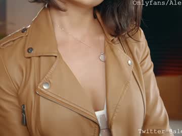 girl cam all day alejastorm image #9314259