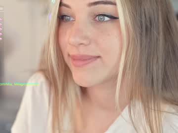 girl cam all day mia_milagros image #2138337