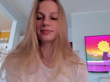 girl cam all day magic_couple13 image #7147014