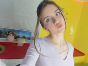 girl cam all day elizabeth_wong image #193882
