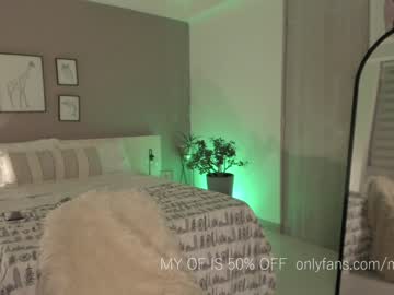 girl cam all day melaniewood image #2732180