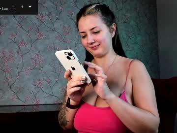 girl cam all day elliy_coy image #3439559