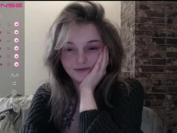 girl cam all day lucydelovely image #3663326