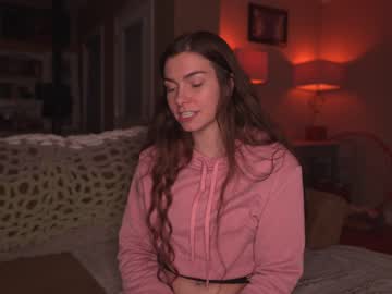 girl cam all day chroniclove image #3964482