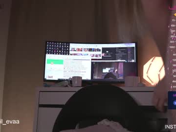 girl cam all day lil_eva image #3246243