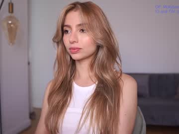 girl cam all day newmollybrooke image #5788980