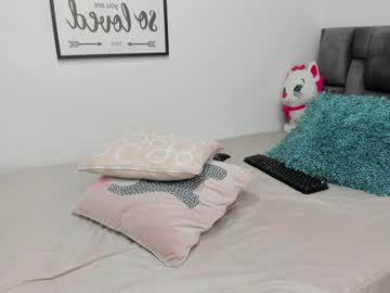 girl cam all day abigail_w image #682761