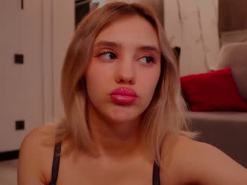 girl cam all day angella_kleee image #4016077