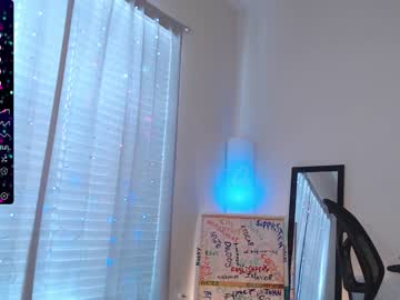 girl cam all day petitebrat image #5192319