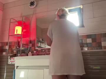 girl cam all day kiradivine image #7267661