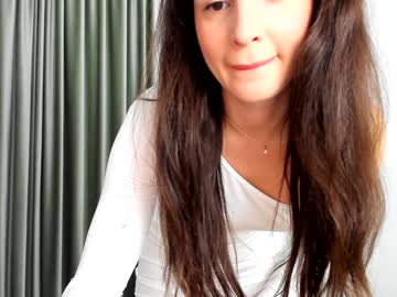 girl cam all day elaanna image #8567478