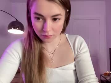 girl cam all day strawberryjamx image #3124916