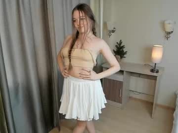 girl cam all day maxinebickham image #9420415