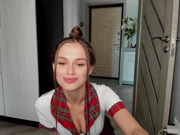 girl cam all day tootightwithbra image #7941590