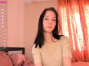 girl cam all day mariaguzmane image #4088093