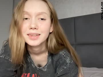 girl cam all day lizzy_cutie image #8161777