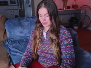 girl cam all day chroniclove image #8983338