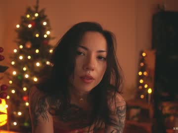 girl cam all day ambientink image #3371395