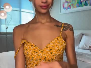 girl cam all day cuteelsa_ image #6302463
