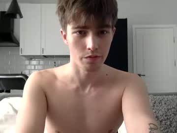 man cam all day nonrelevant01 image #1557994