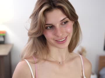 girl cam all day refined_style image #7764512