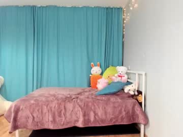 girl cam all day vi_vi_an image #5364032