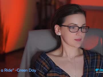 girl cam all day tiffanyriox image #6720647