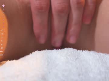 girl cam all day lucie_beltran image #9373712