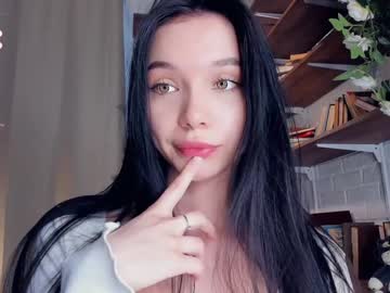 girl cam all day riskyproject image #9087602