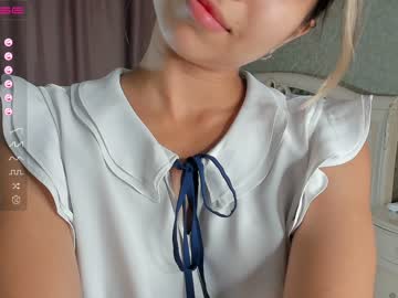 girl cam all day mooon_and_sun image #5040440